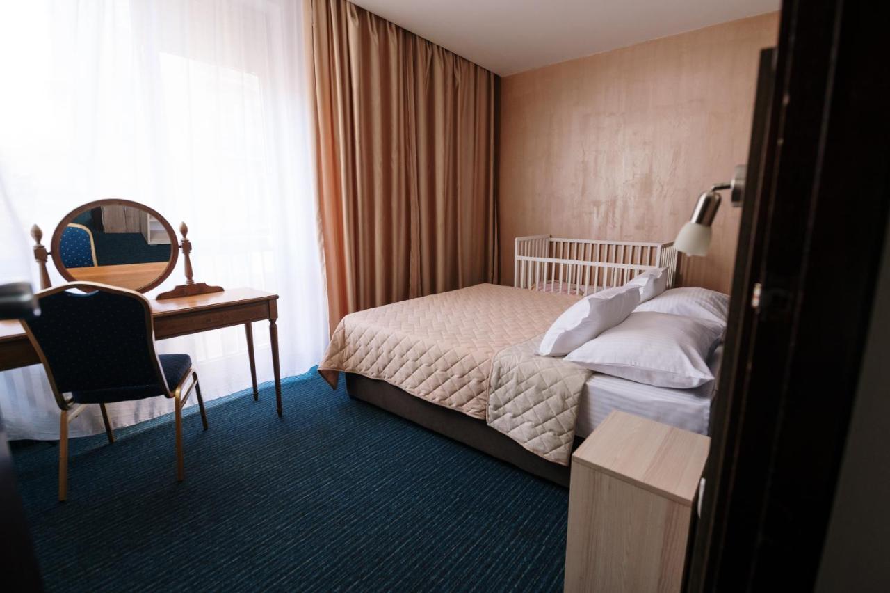 Hotel Slavija Belgrade Exterior photo