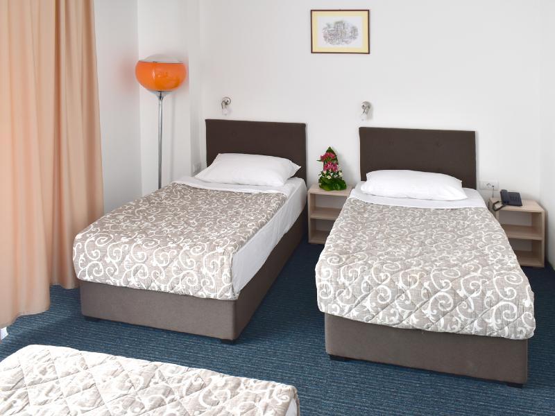 Hotel Slavija Belgrade Exterior photo